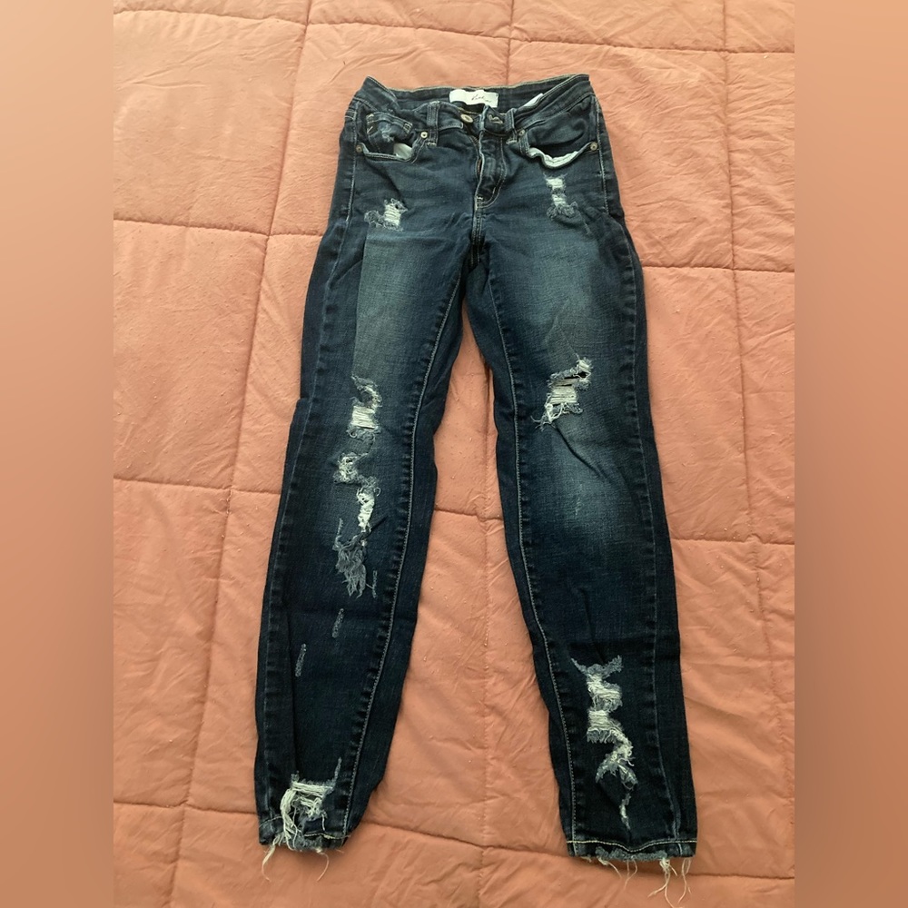 Kancan jeans size 24 (size 1) distressed